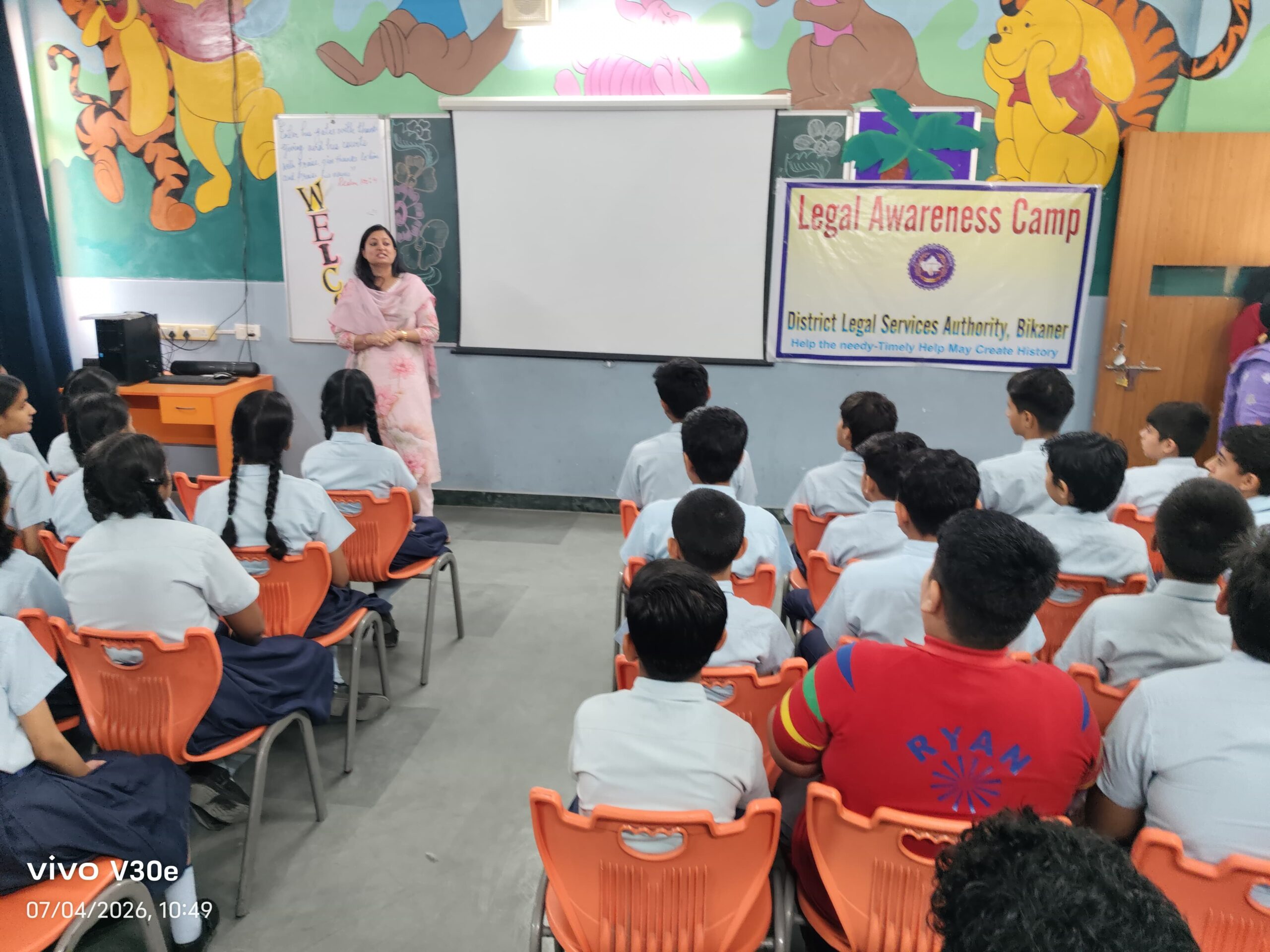 बीकानेर के न्यायिक अधिकारियों ने स्कूलों में शुरू किया साइबर सुरक्षा का ‘महा-अभियान’