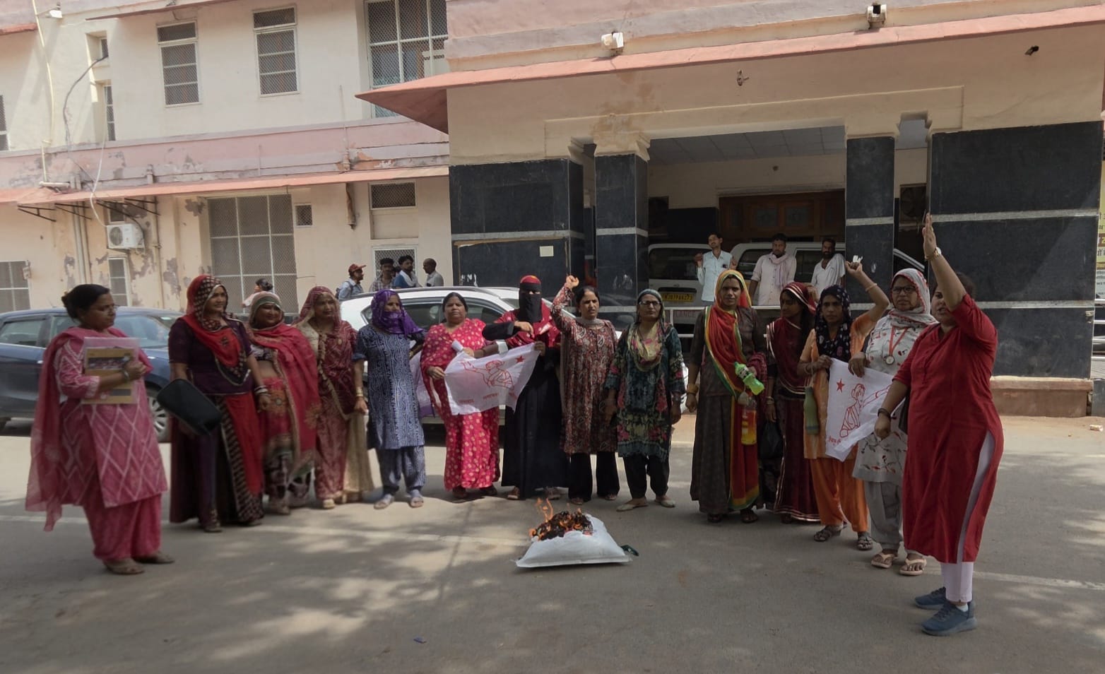 चिकित्सा मंत्री का बयान महिला की गरिमा का घोर अपमान, मंत्री तुरंत इस्तीफा दें: ऐडवा