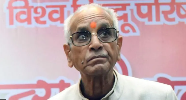 अयोध्या राम मंदिर चढ़ावा मामलाः चंपत राय का इस्तीफ़ा, कौन से सवाल हैं बरकरार
