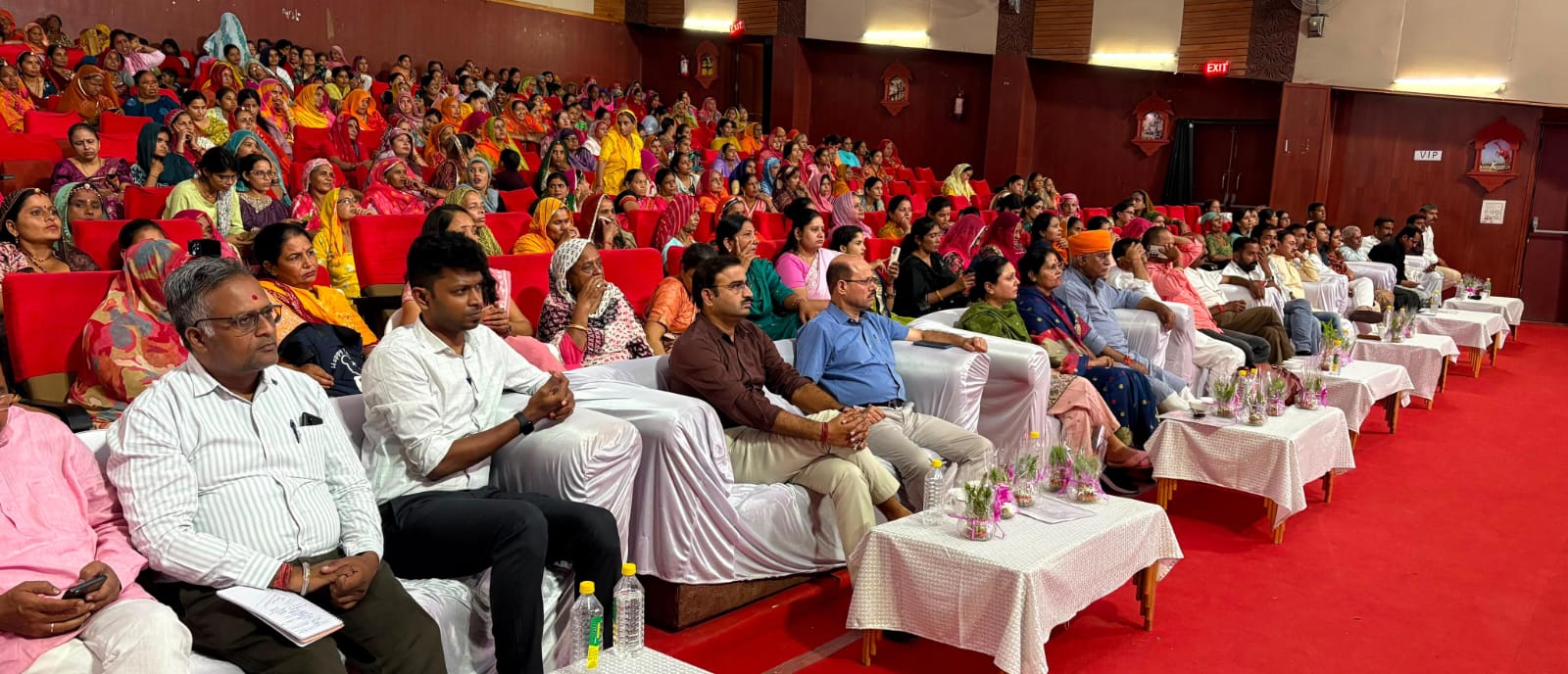 मुख्यमंत्री भजनलाल के आतिथ्य में हुआ नारी शक्ति सम्मेलन मे विधायक सुश्री सिद्धि कुमारी और  जेठानंद व्यास रहे मौजूद